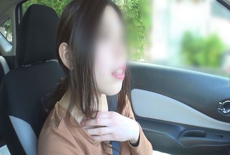 FC2809442 妻子一号情妇 我邀请她开车兜风,我们进行了一次色情谈话,她非常兴奋,我让她给我口交,我在公共厕所里射在了她的身体里。 素人<script src=